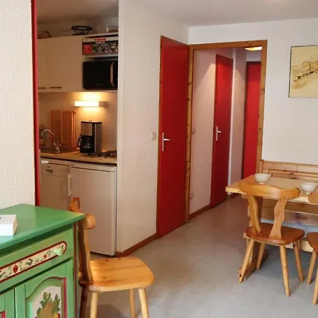 Pour 6 Avec Piscine A Areches-beaufort - Fr-1-342-256 *