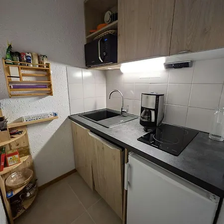 Apartment Pour 6 Avec Piscine A Areches-beaufort - Fr-1-342-256 *