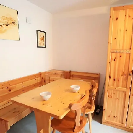 Pour 6 Avec Piscine A Areches-beaufort - Fr-1-342-256 Apartment *